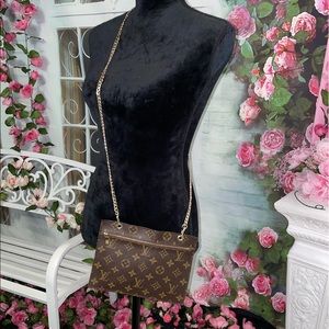 Authentic Louis Vuitton randonnee pouch vintage